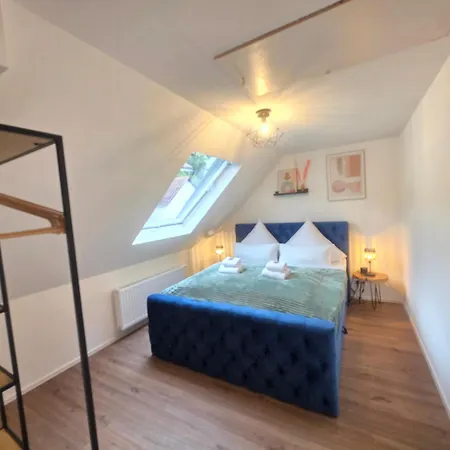 Design 3-zimmer-apartments I Europapark I Boxspring I Parkplatz شقة